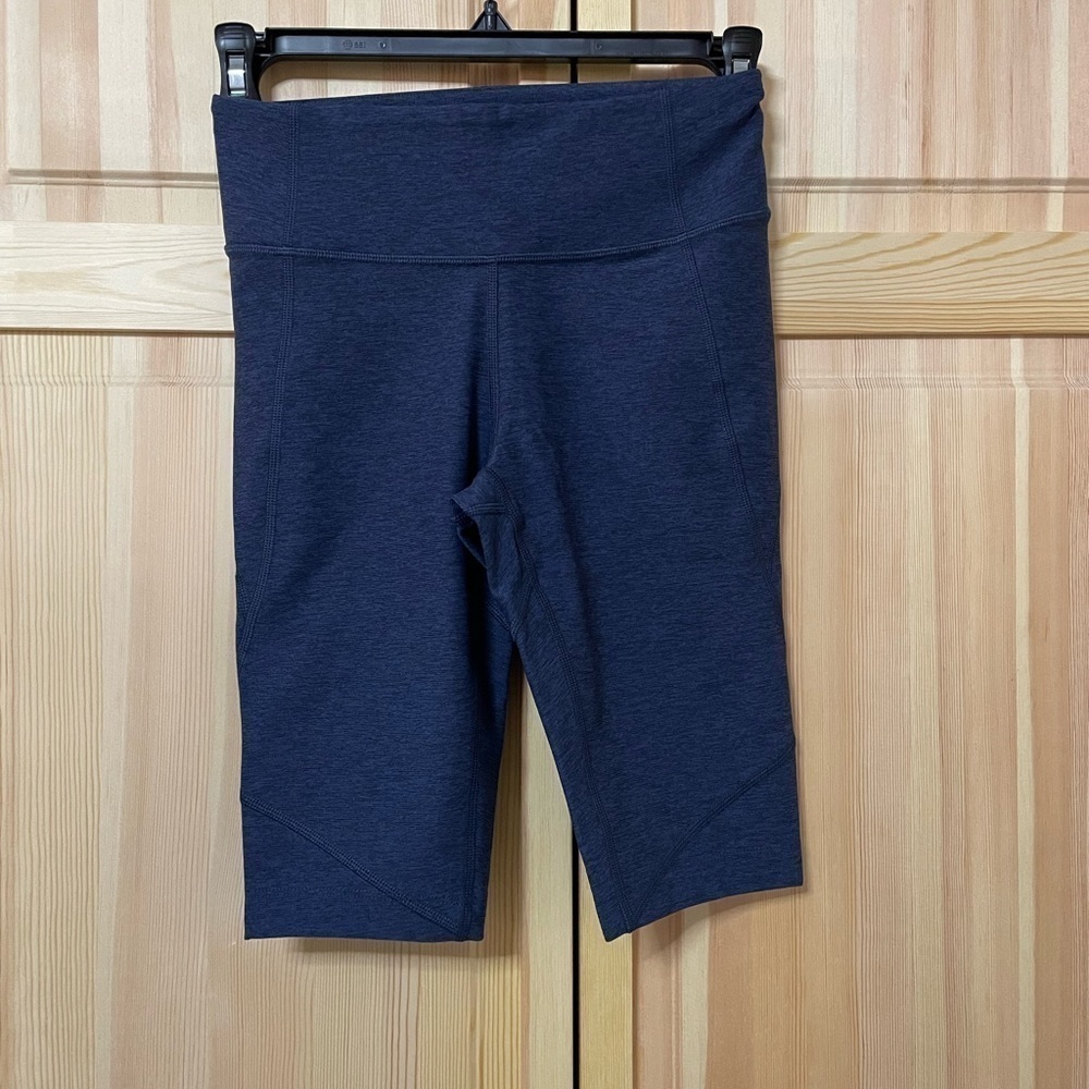 T8. Outdoor Voices XS